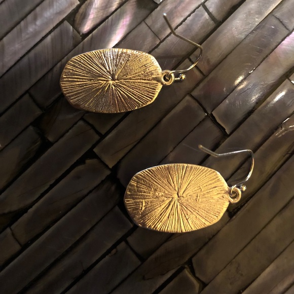 Silver plated/pink Druzy Drop stone earrings new - Picture 5 of 5